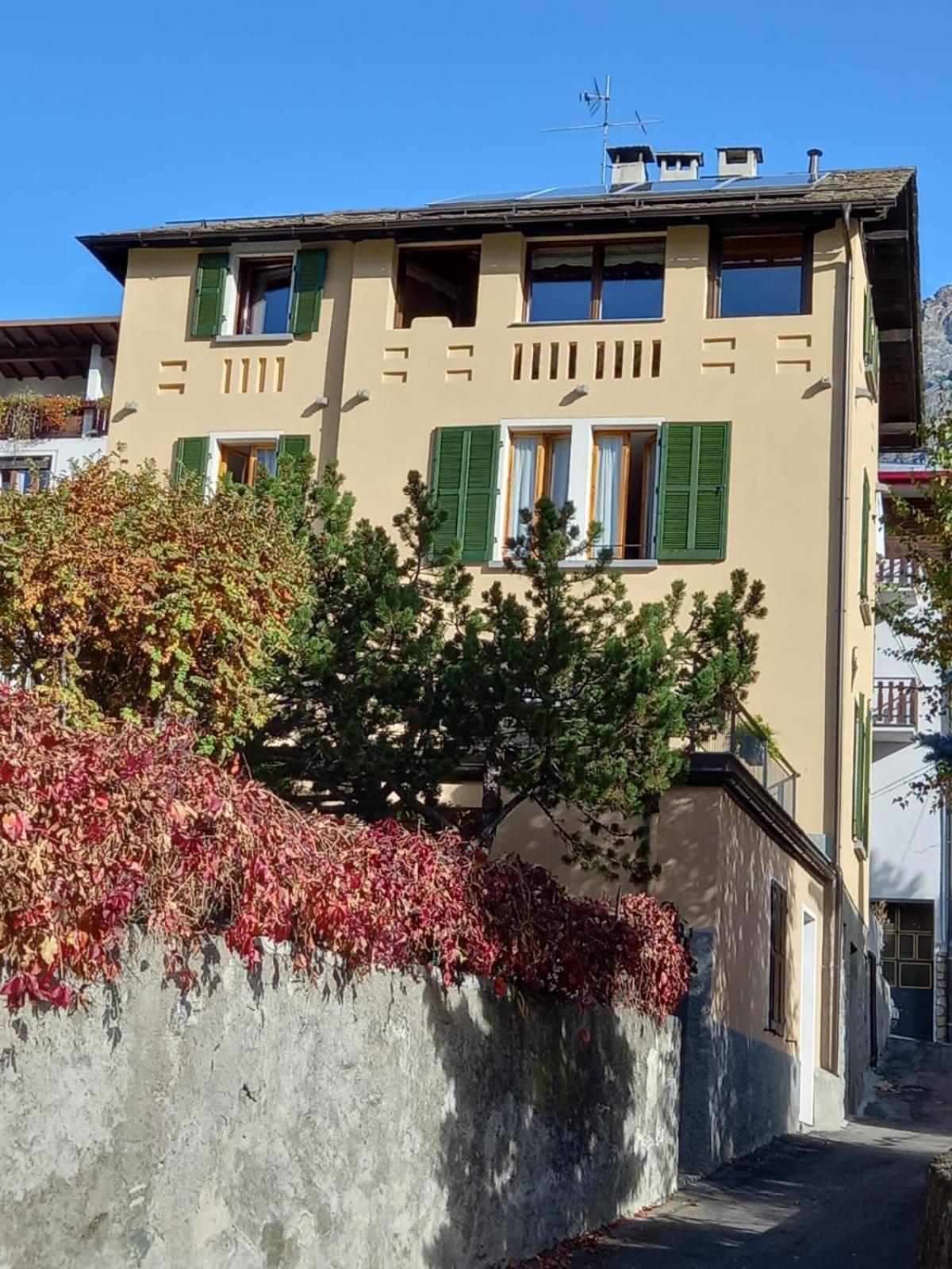 Appartamenti Via Monte Braulio 19 Bormio Luaran gambar