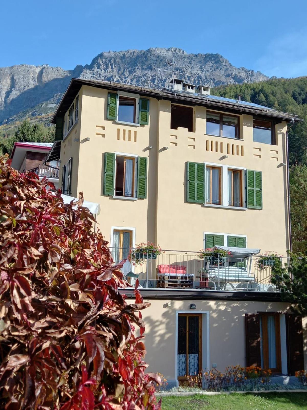 Appartamenti Via Monte Braulio 19 Bormio Luaran gambar