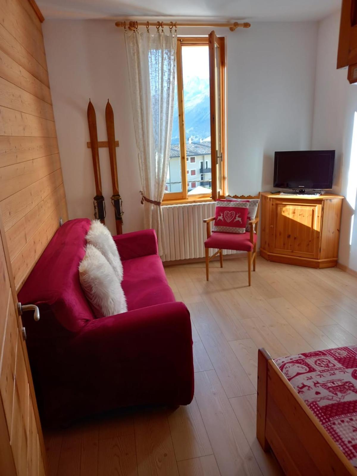 Appartamenti Via Monte Braulio 19 Bormio Luaran gambar