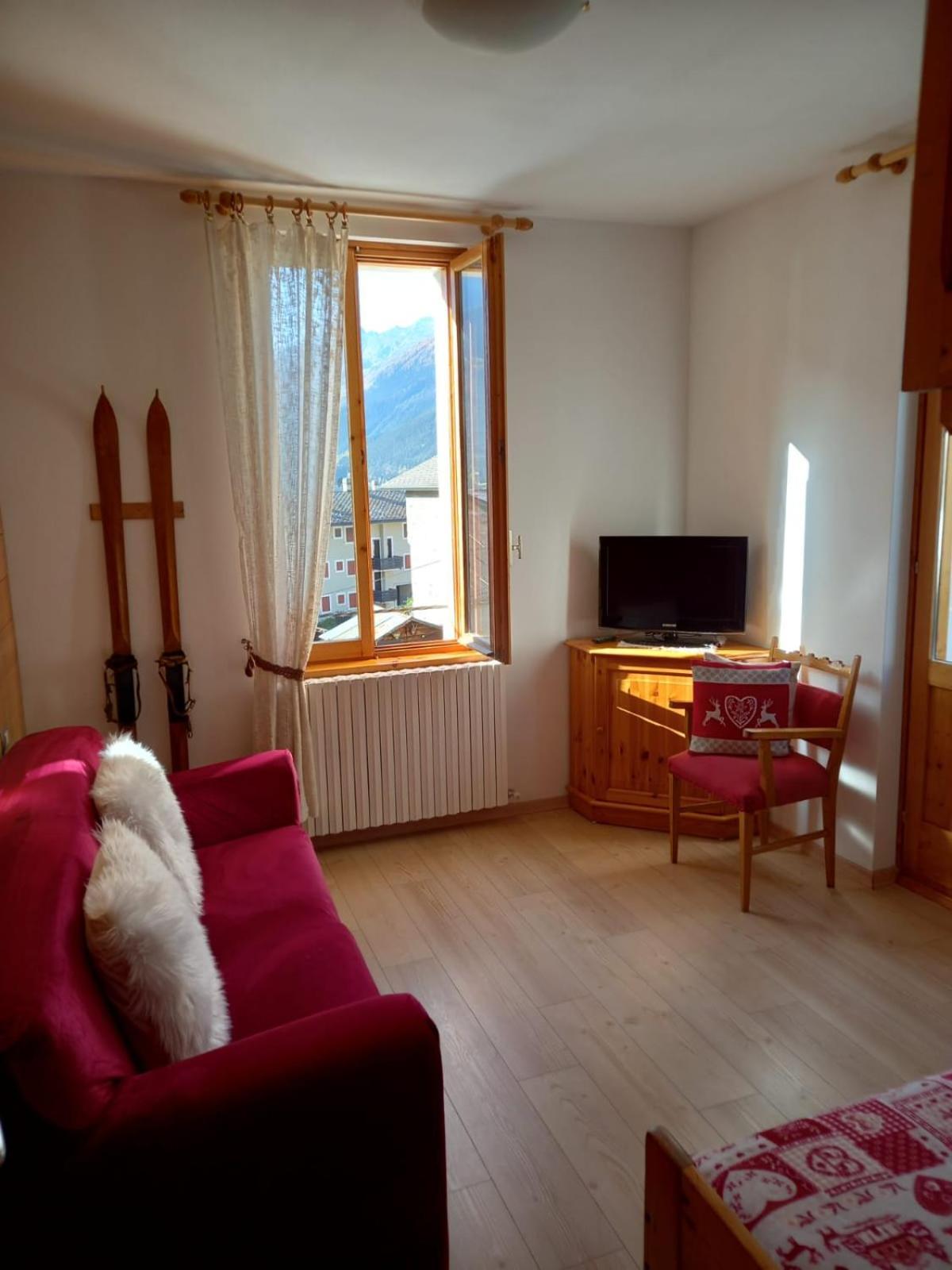 Appartamenti Via Monte Braulio 19 Bormio Luaran gambar